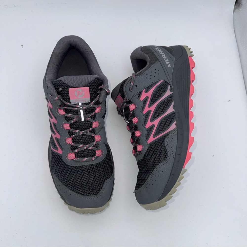 Merrell - women’s Wildwood Trail Running shoes lace up sneakers grey trainers 10